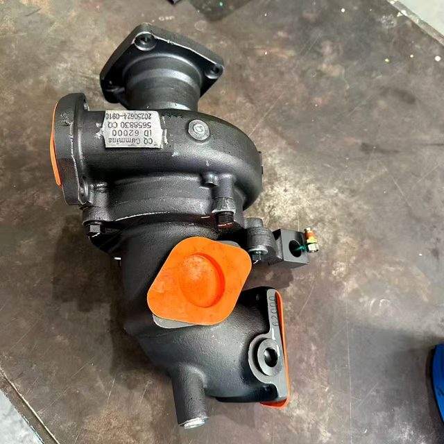 Compatible for Cummins K19 - Water Pump (5658830 / 5658830-20)